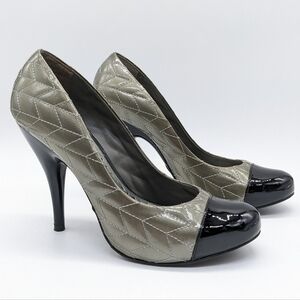 ✨3/$15 BCBG Girl black & metallic quilted patent leather heel 8.5